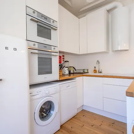 Casa vacanze Charming House - By Smarthomes São Martinho do Porto