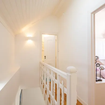 Charming House - By Smarthomes Casa vacanze *