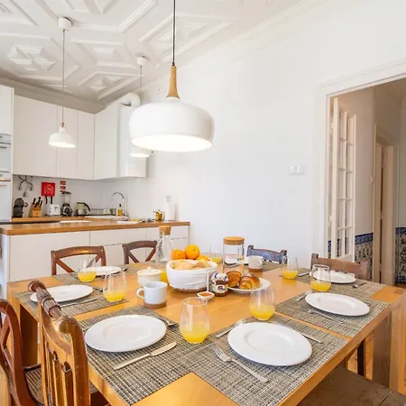 Charming House - By Smarthomes Casa vacanze *