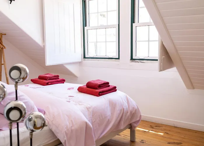 Hébergement de vacances Charming House - By Smarthomes São Martinho do Porto